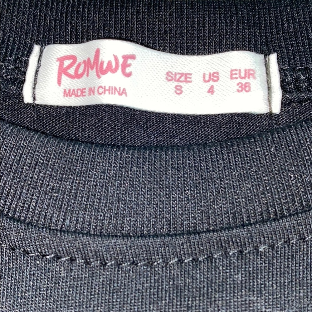 t-shirt - Picture 3 of 3